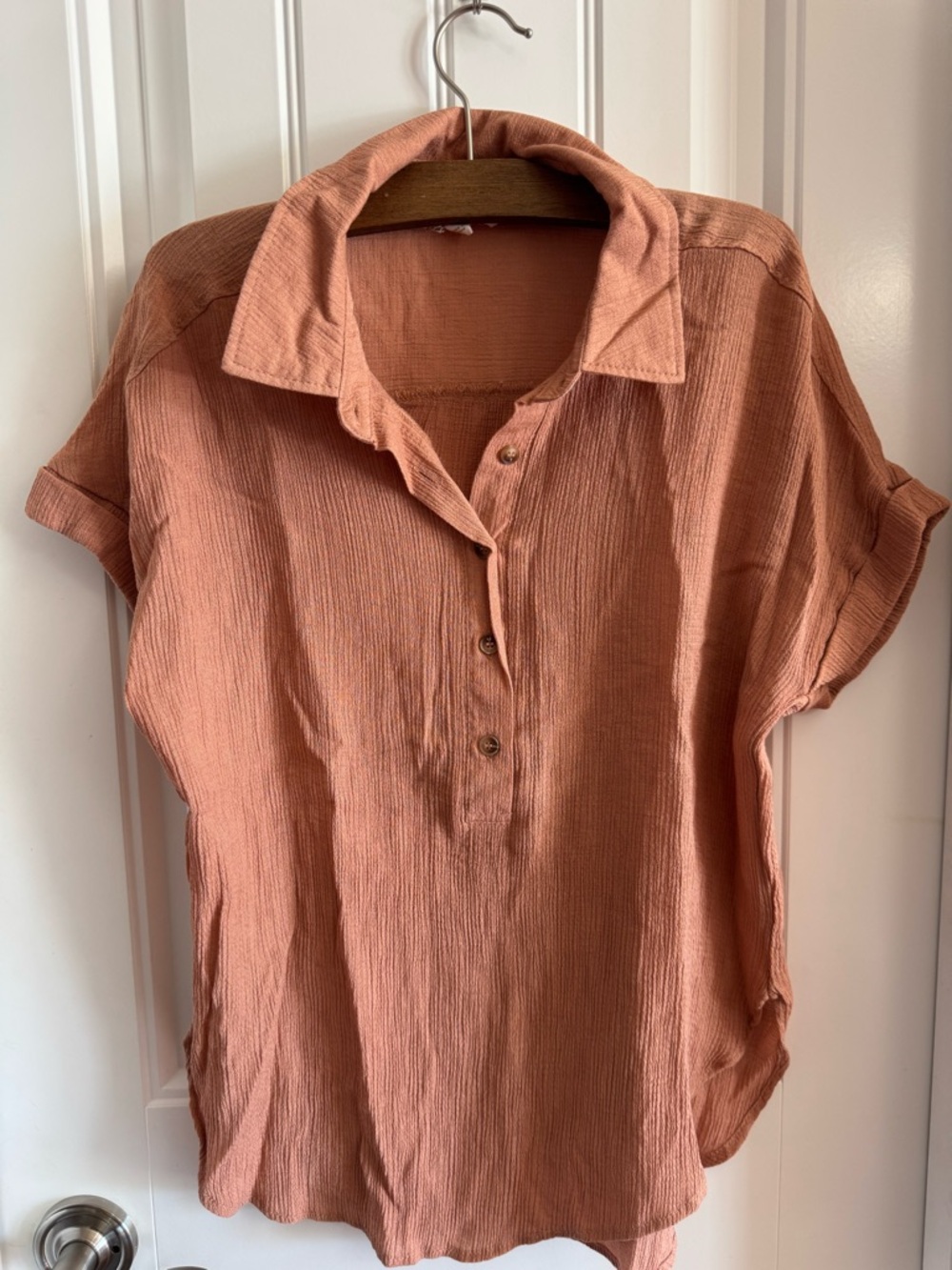 Blu Pepper Short-Sleeve Button-Front Top in Rust
